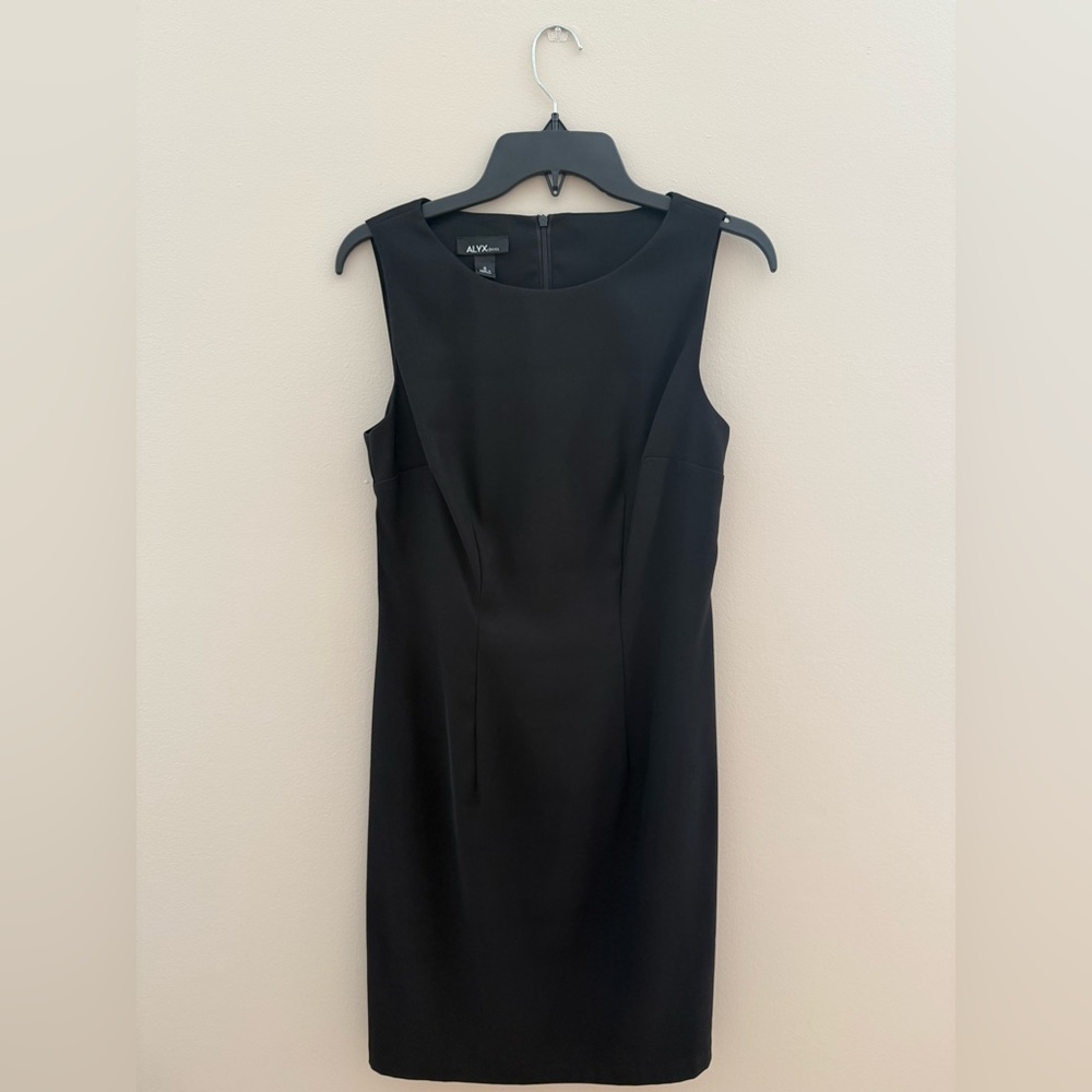 Black Sleeveless Dress